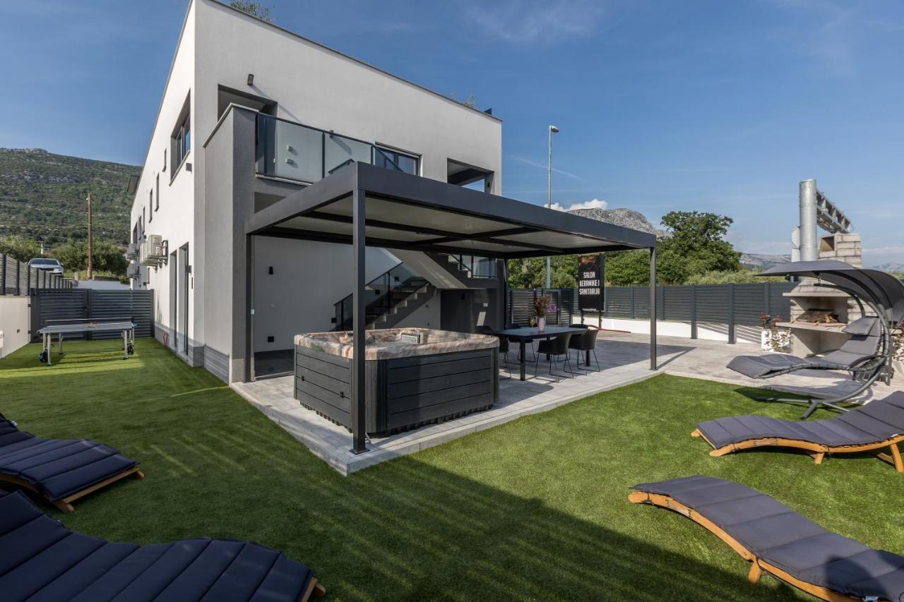 Luxury Apartments Katarina Kaštela Eksteriør bilde