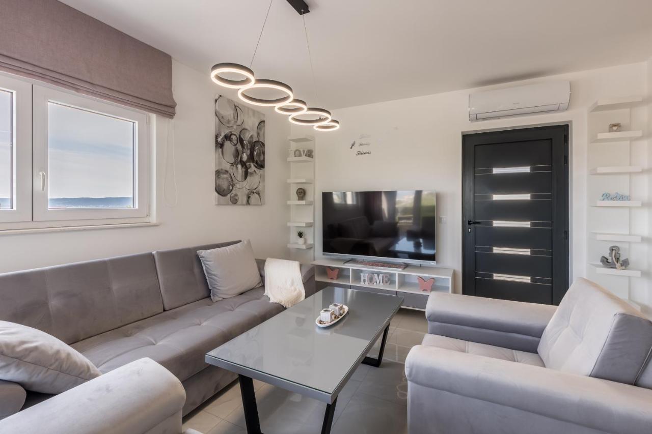 Luxury Apartments Katarina Kaštela Eksteriør bilde