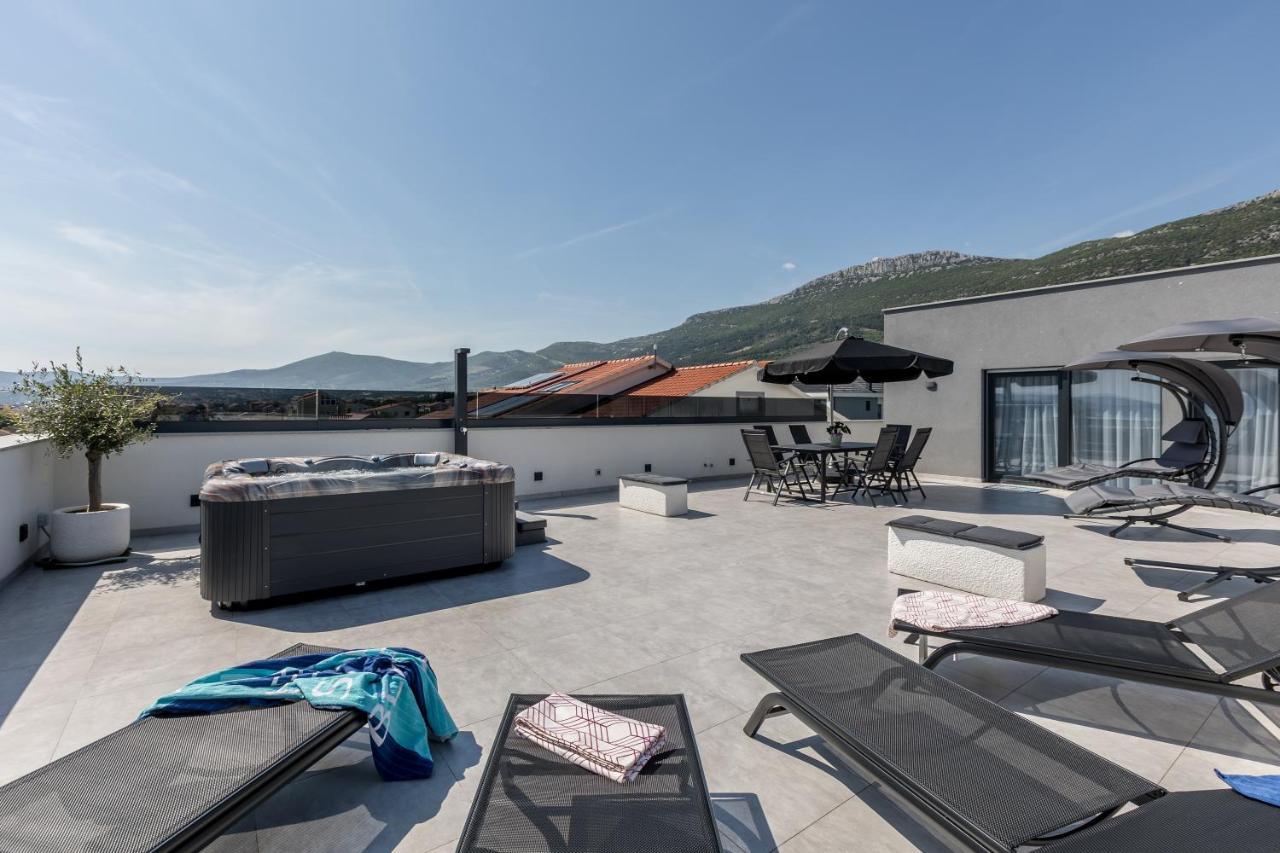 Luxury Apartments Katarina Kaštela Eksteriør bilde