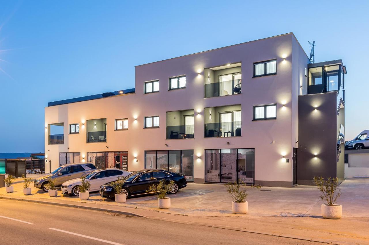 Luxury Apartments Katarina Kaštela Eksteriør bilde
